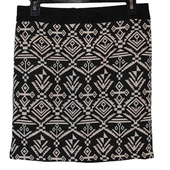 Pixley Aztec Pencil Skirt Women’s Small Black White Above Knee Mini Western - Picture 2 of 4